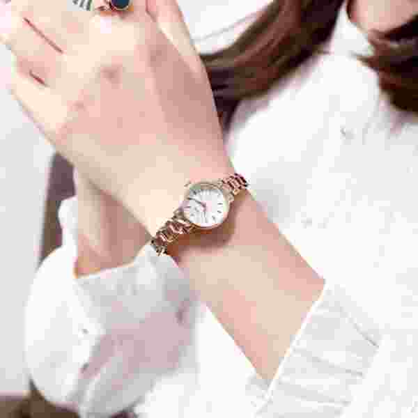 SKMEI 1410 Elegant Quartz Watch for Women Luxury Versatile Gold Ladies - Image 4
