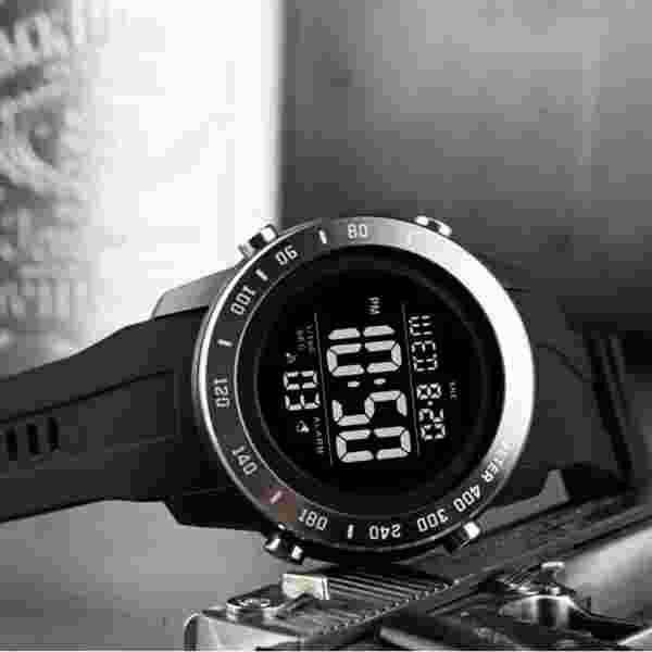 SKMEI 1524 Large Dial Sports Watch for Men - Image 4