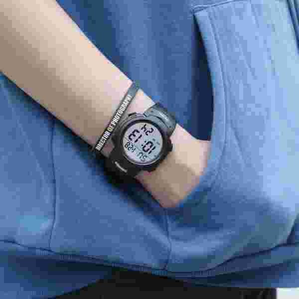Skmei Digital Sports Watch for Men with EL Backlight and 50M Water Resistance (Model 1445) - Image 3