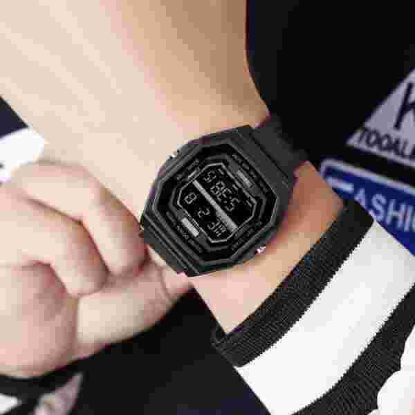 Skmei 2282 Digital Multifunction Sport Watch for Men with 50M Water Resistance - Image 3