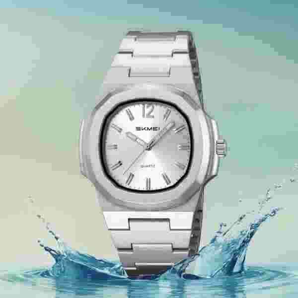 Skmei 2382 Textured Dial Fashion Quartz Watch for Men with 50M Waterproof (Multicolor Options) - Image 2