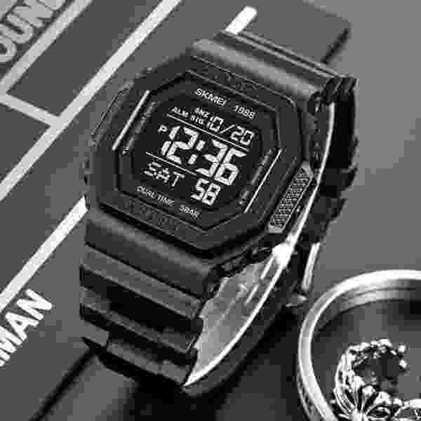 Skmei 1988 Multifunctional Digital Sports Watch with Dual Time and Countdown (50M Waterproof) - Image 4