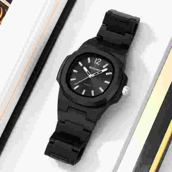 Skmei 2382 Textured Dial Fashion Watch with ABS Case and Band (50M Waterproof) - Image 2