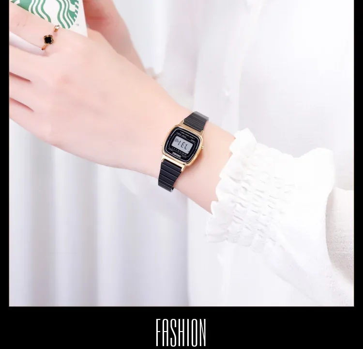 SKMEI Women Sports Watch Top Brands Luxury Waterproof Ladies Watches Small Dial Digital Wristwatch and Bracelet Relogio Feminino