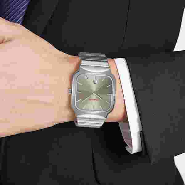 SKMEI 9361 Classic Business Quartz Watch with Stainless Steel Strap - Image 3