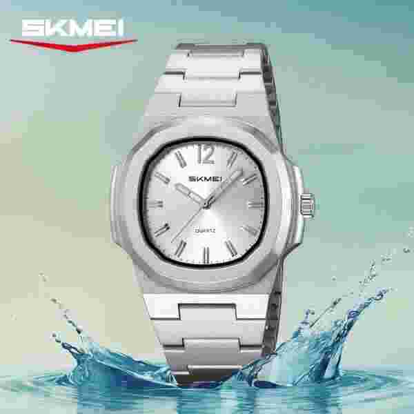SKMEI 2382 Digital Display Quartz Watch for Men, 50M Water Resistant (Multiple Colors)