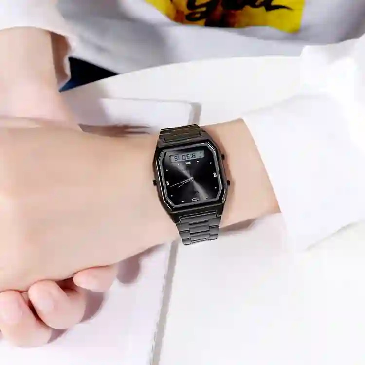 SKMEI Fashion Stainless Steel Strip Digital Wristwatches For Men Women Waterproof Alarm 3 Time Chrono Watches Electronics Watch