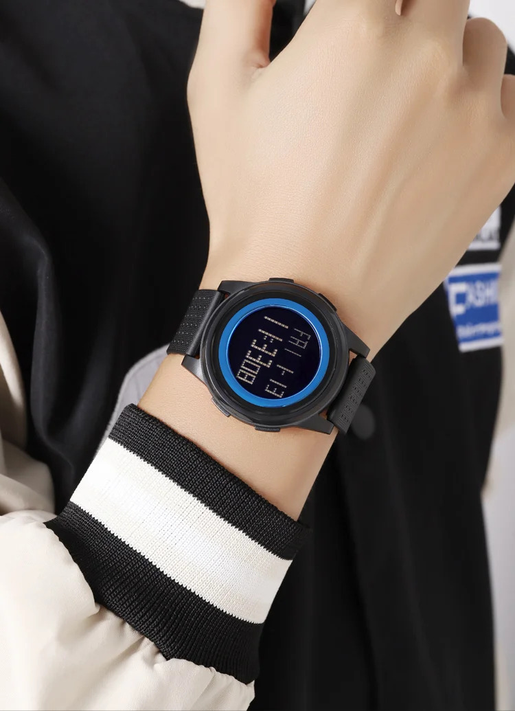 SKMEI Youth Cool Digital Sports Army Watches For Men Women Students Waterproof Stopwatch Electronic Wristwatches Horloges Mannen