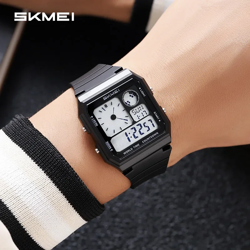 SKMEI 2347 Military Digital Sports Watch with LED Display and Chronograph (Waterproof) SKMEI 2347 Military Digital Sports Watch with LED Display and Chronograph (Waterproof) - Image 5